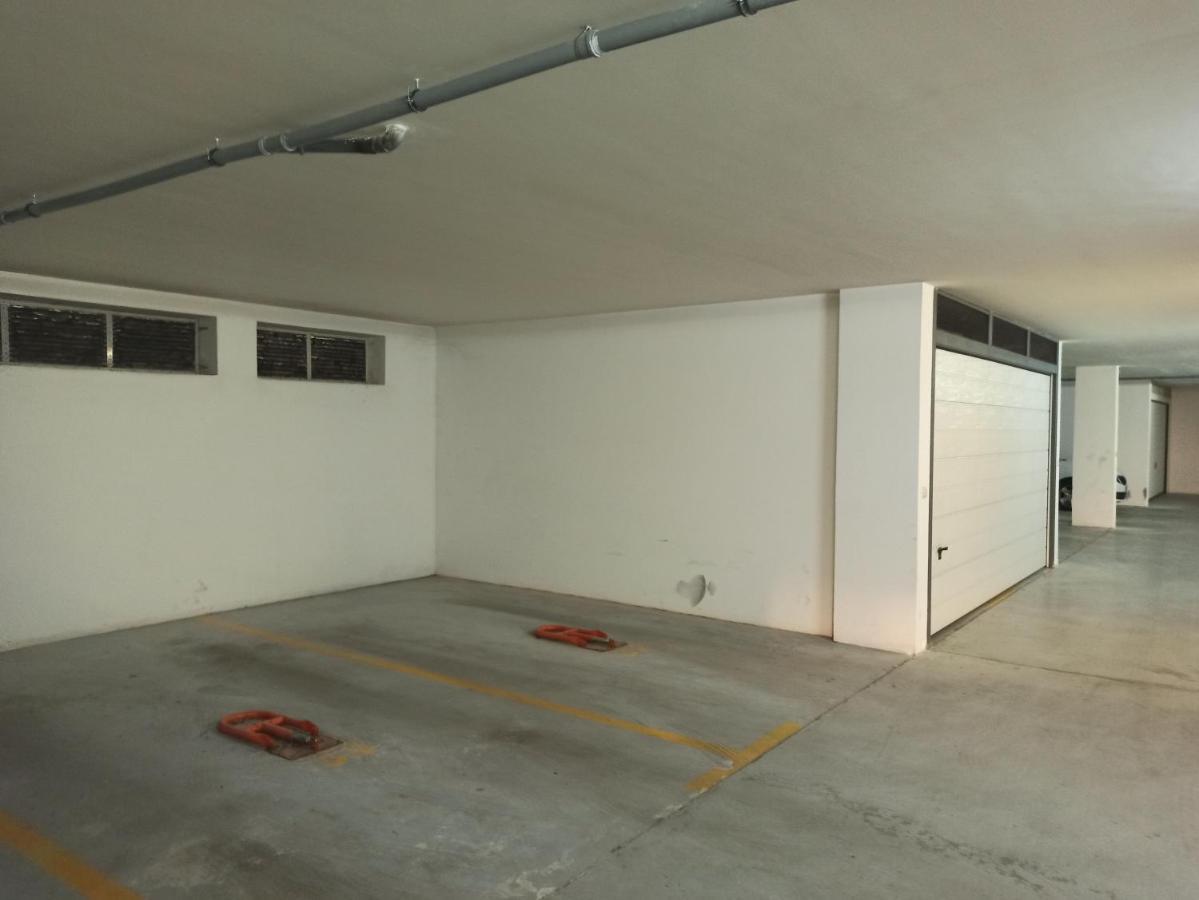 Zagreb Lake Star & Included Garage Parking Place מראה חיצוני תמונה